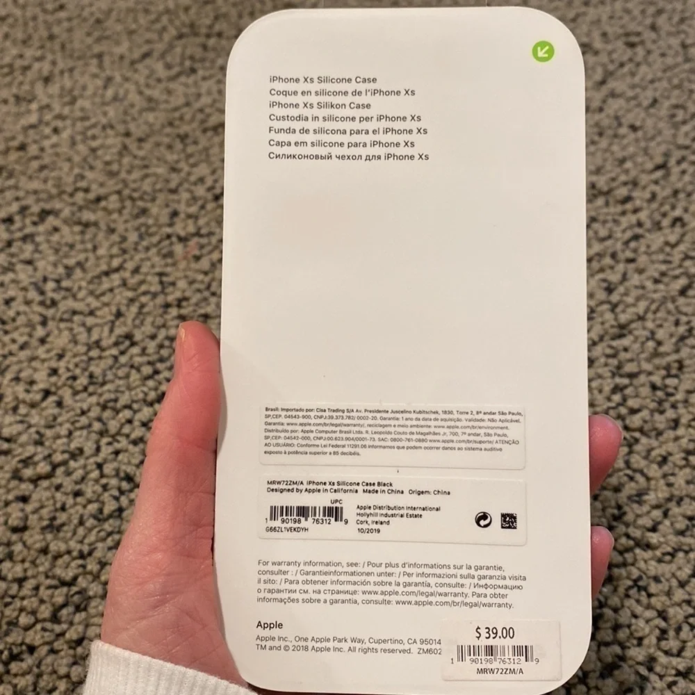 NWT Apple iPhone X Black Silicon Case